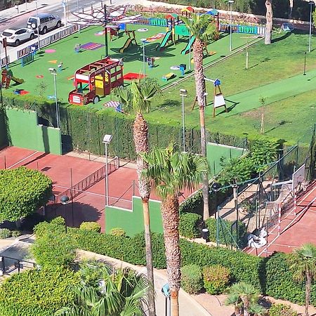 شقة Las Marinas, Apartamento Muy Amplio Cerca De La Playa بينايدورم المظهر الخارجي الصورة