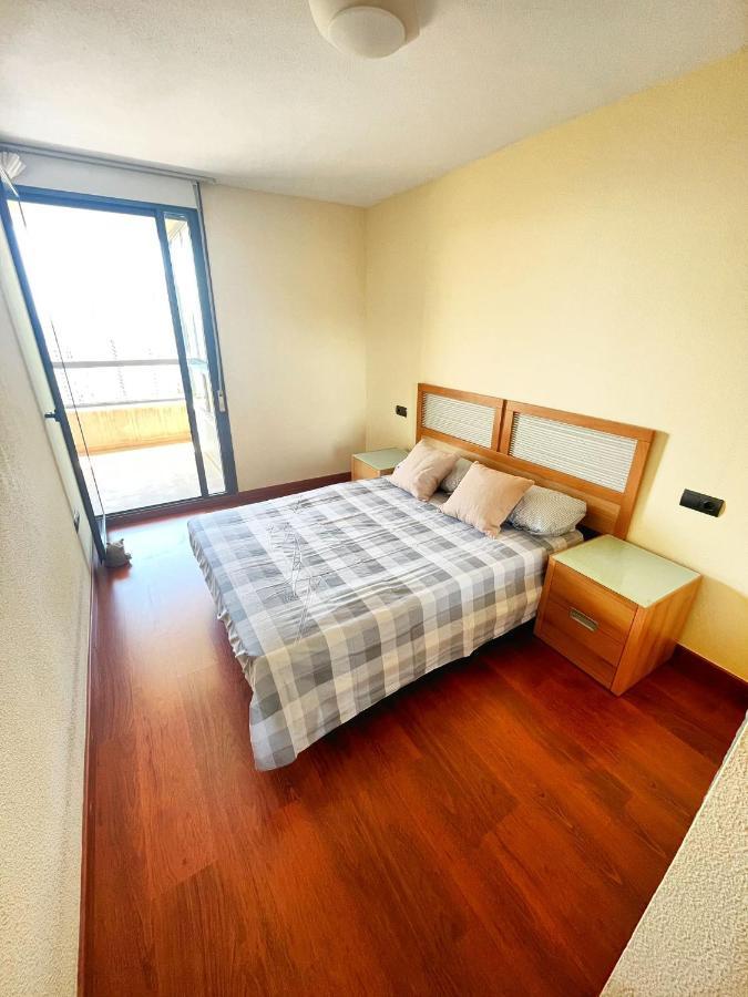 شقة Las Marinas, Apartamento Muy Amplio Cerca De La Playa بينايدورم المظهر الخارجي الصورة